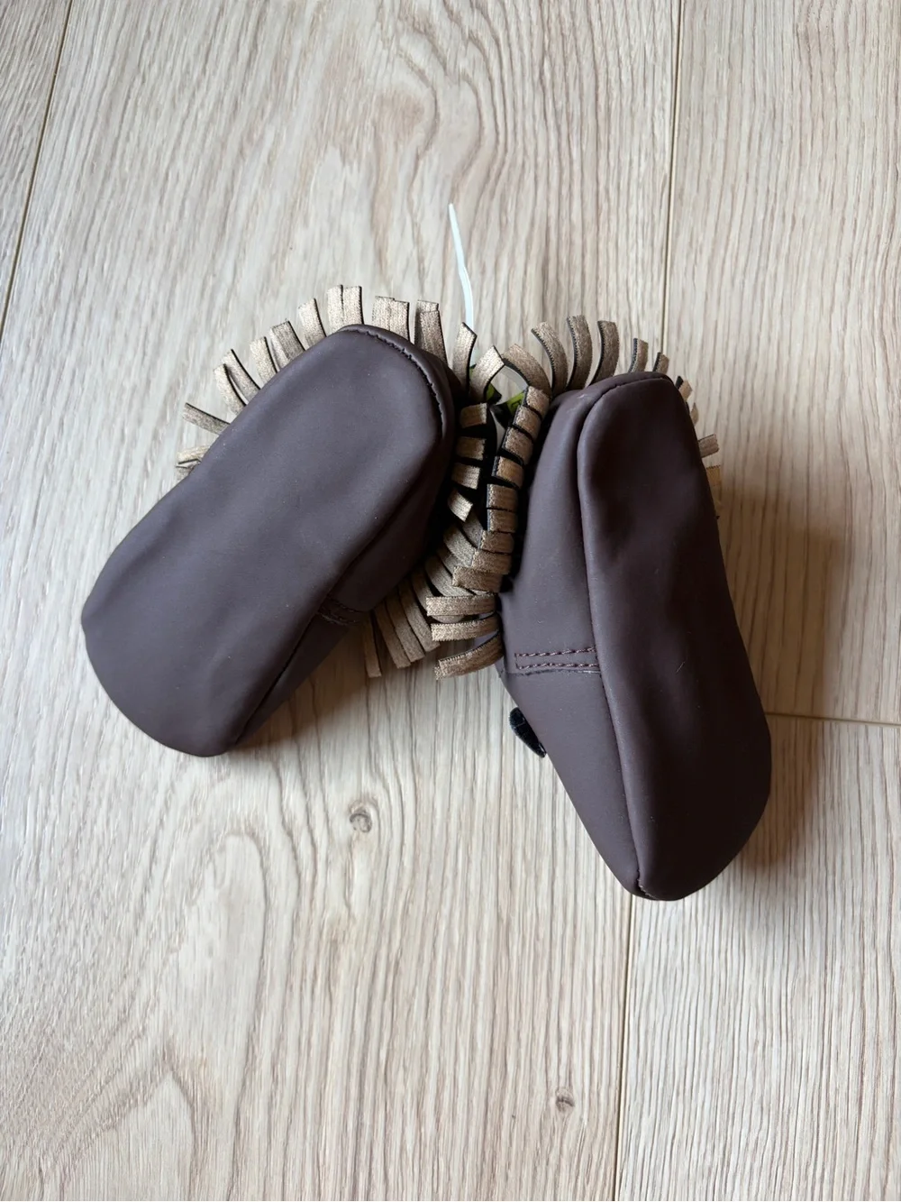 NWOT Toddler Brown Bear Moccasins with Fringe